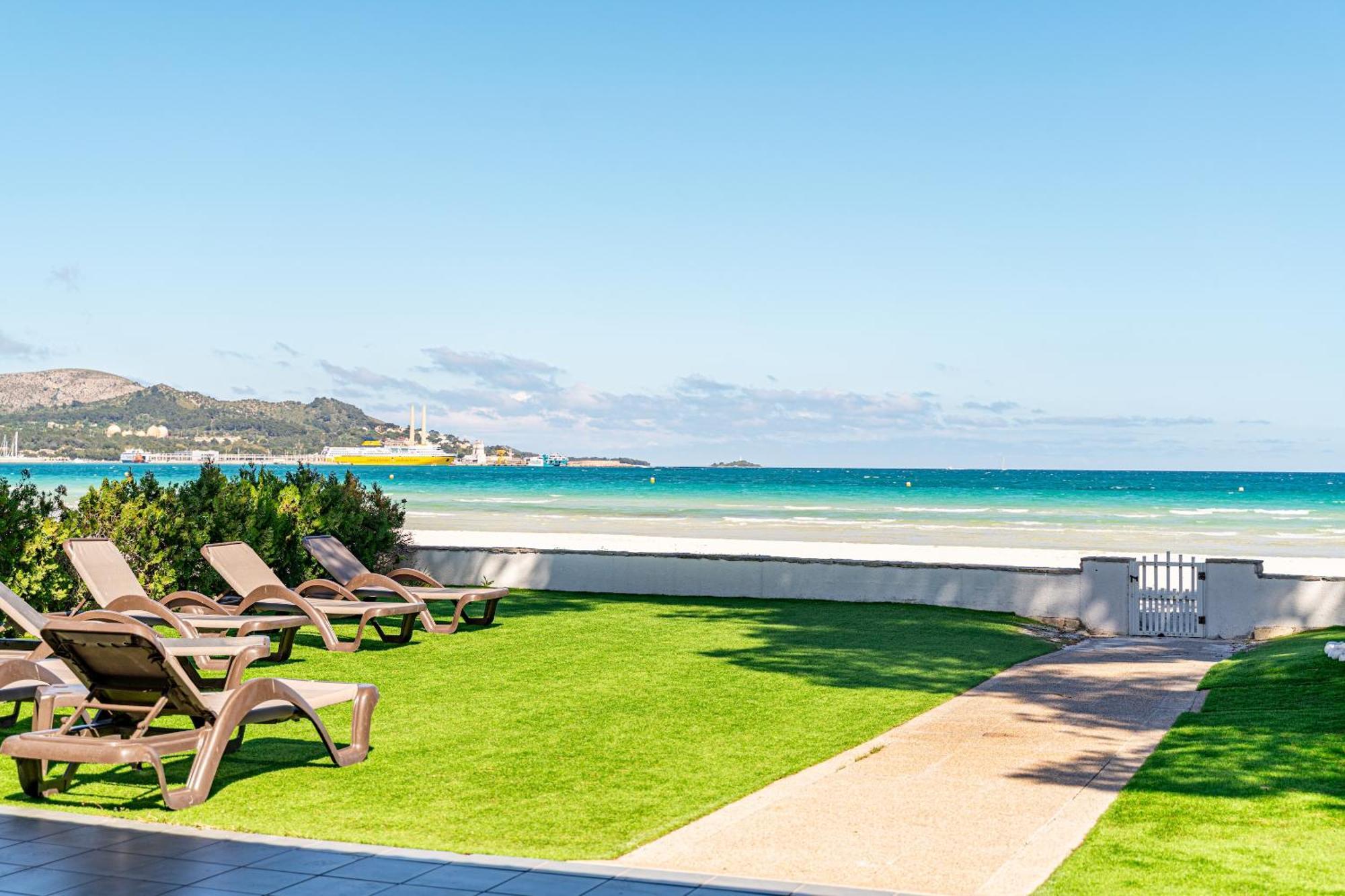 Villa Garballo Alcudia - Sea Front Exteriér fotografie